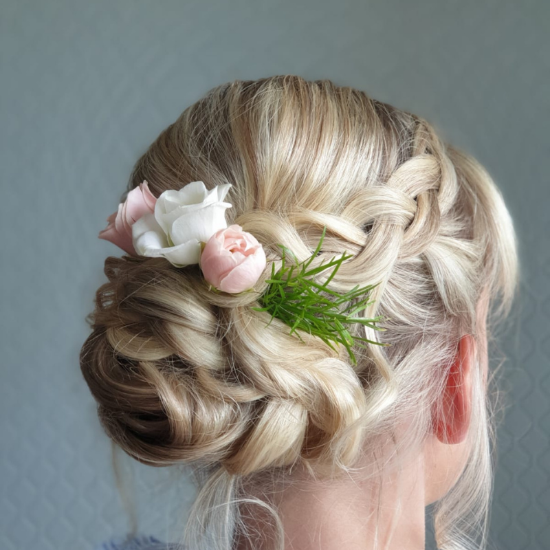 Chignons salon de coiffure caen mariage